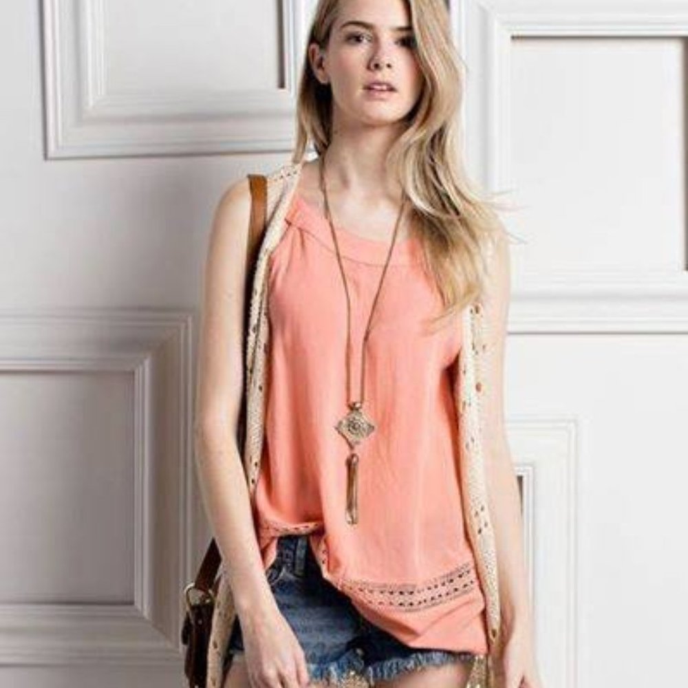 Round Neck Lace Trim Insert Detail Tops - Keyhole Back Light Coral Peach Tank